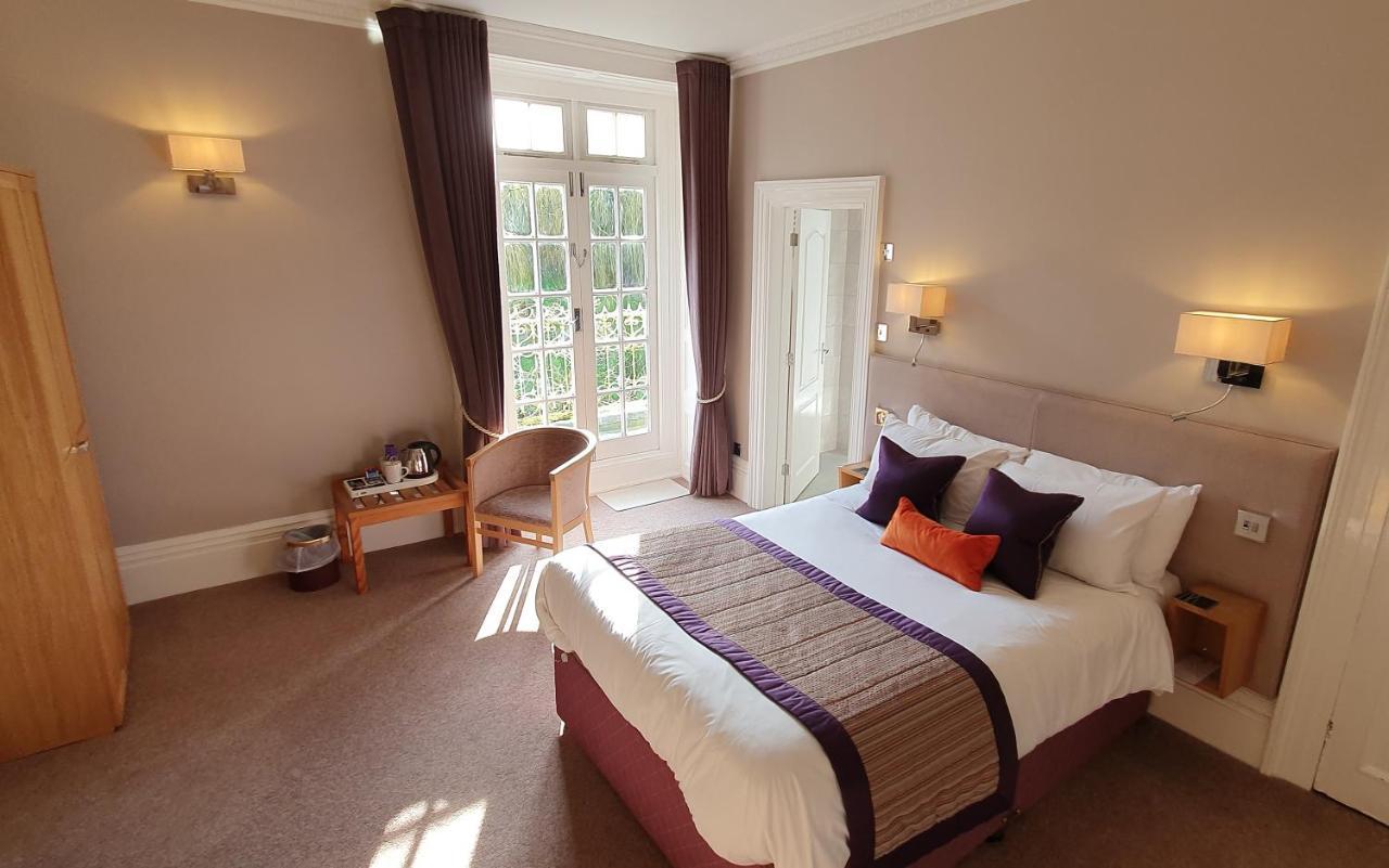 Chiseldon House * Swindon