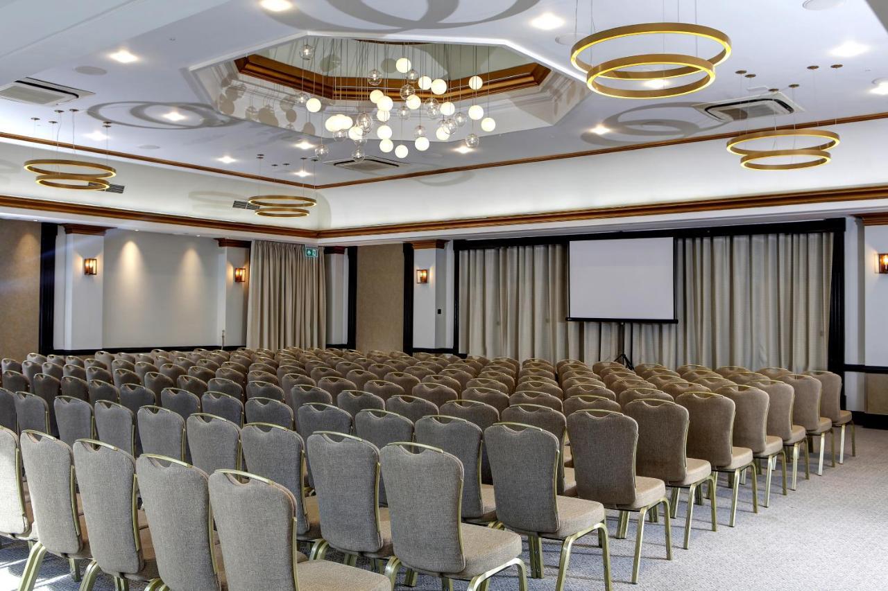 Blunsdon House Hotel, Bw Premier Collection Hotel