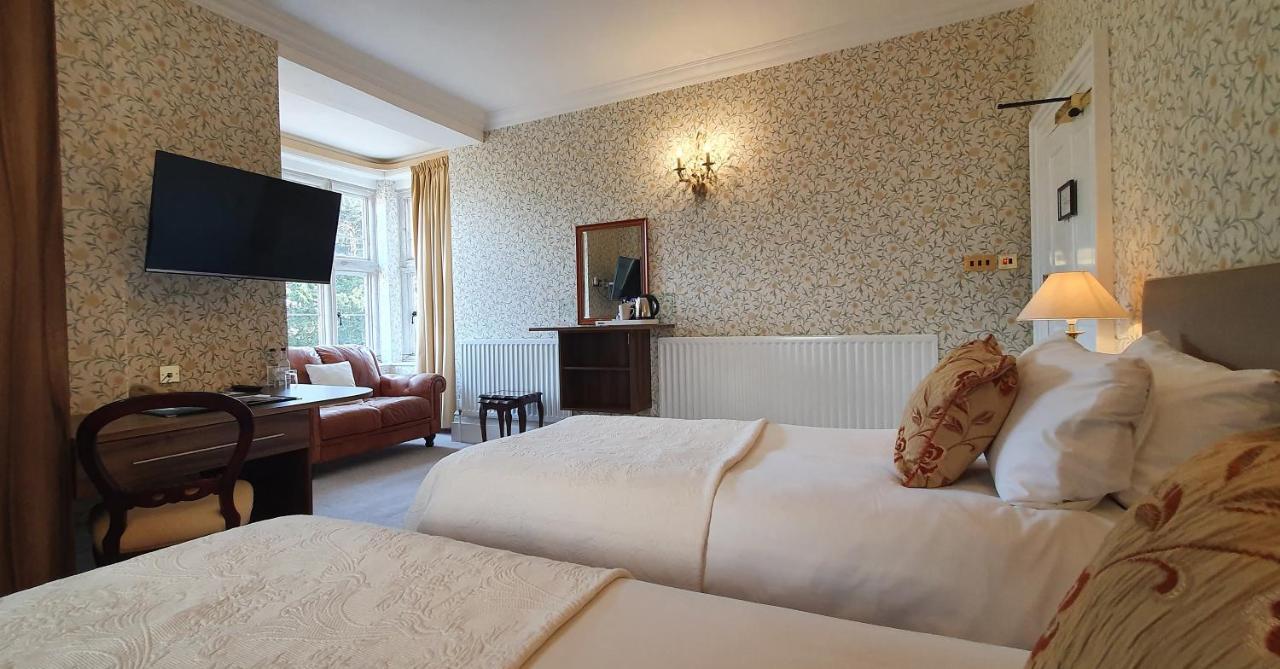 Country house Chiseldon House Swindon