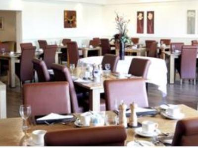 South Marston And Leisure Club Hotel Swindon