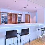 Travelodge Swindon Central
