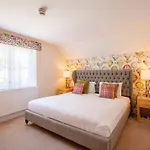 The Highworth Hotel