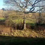 Double Room In Family Home Check-In Between 4-10Pm Only