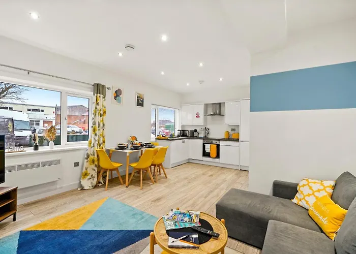 Contractor Stays Sn1 - Free Parking, Full Kitchens, Long Stays Winter Deal