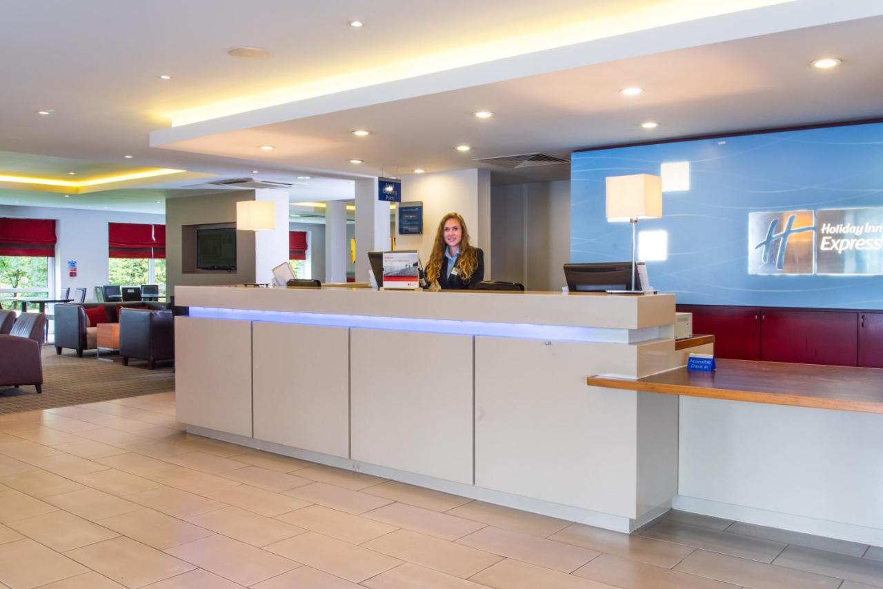 Express West By Ihg 3*