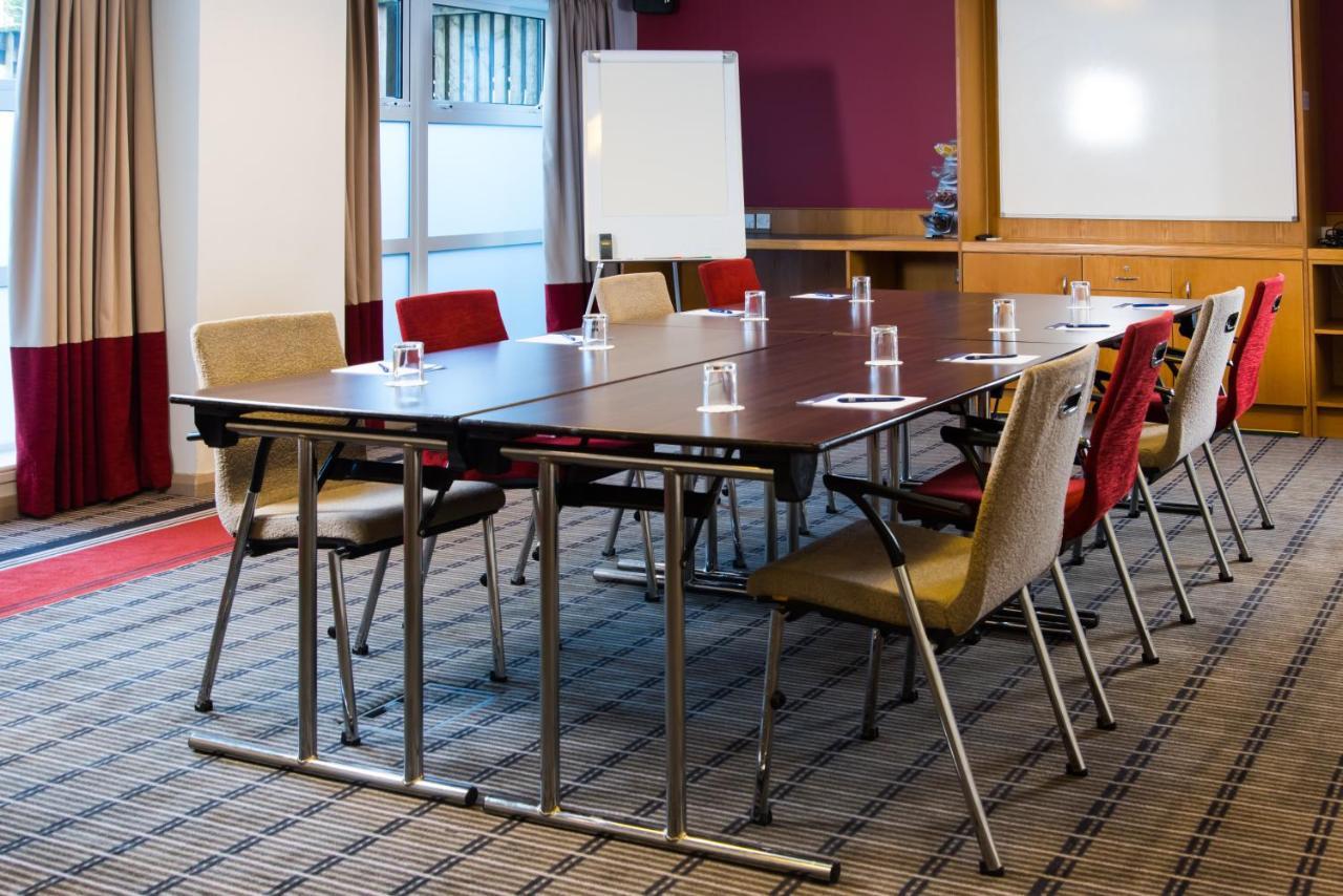 Express West By Ihg 3* Swindon