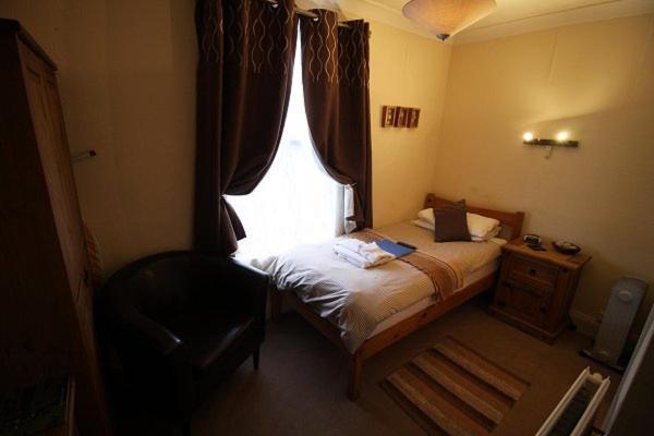 The Guest house Swindon