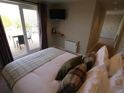 Inn The Fox & Hounds 3*