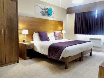 The White Hart 4*
