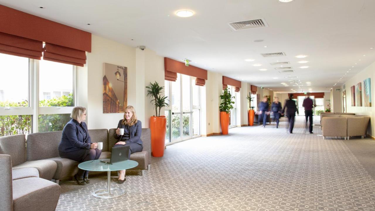 Hotel Alexandra House Swindon