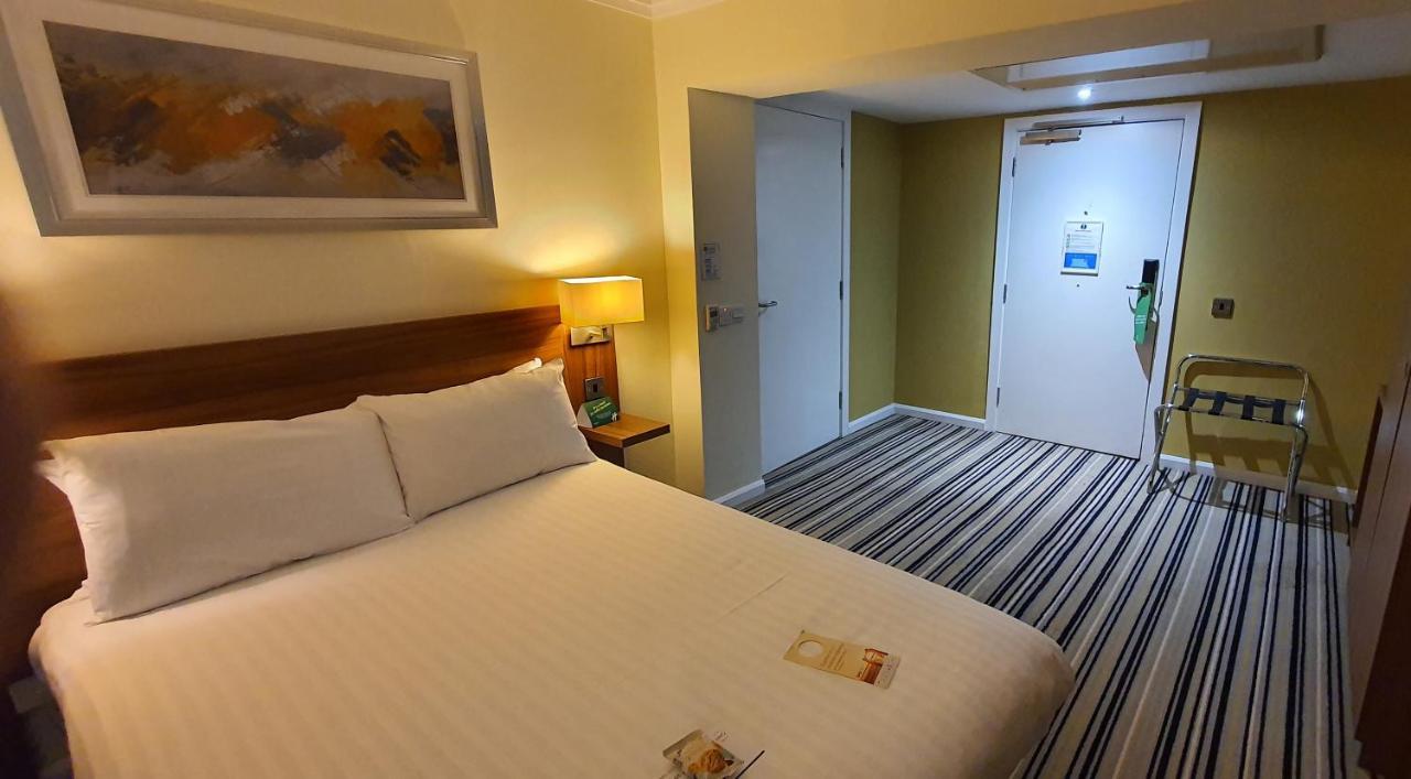 By Ihg Hotel Swindon
