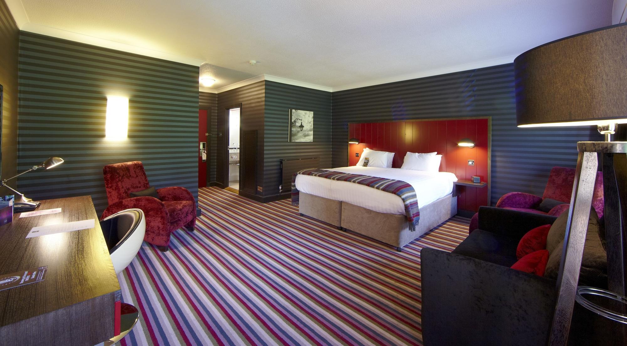 Village Hotel 3*