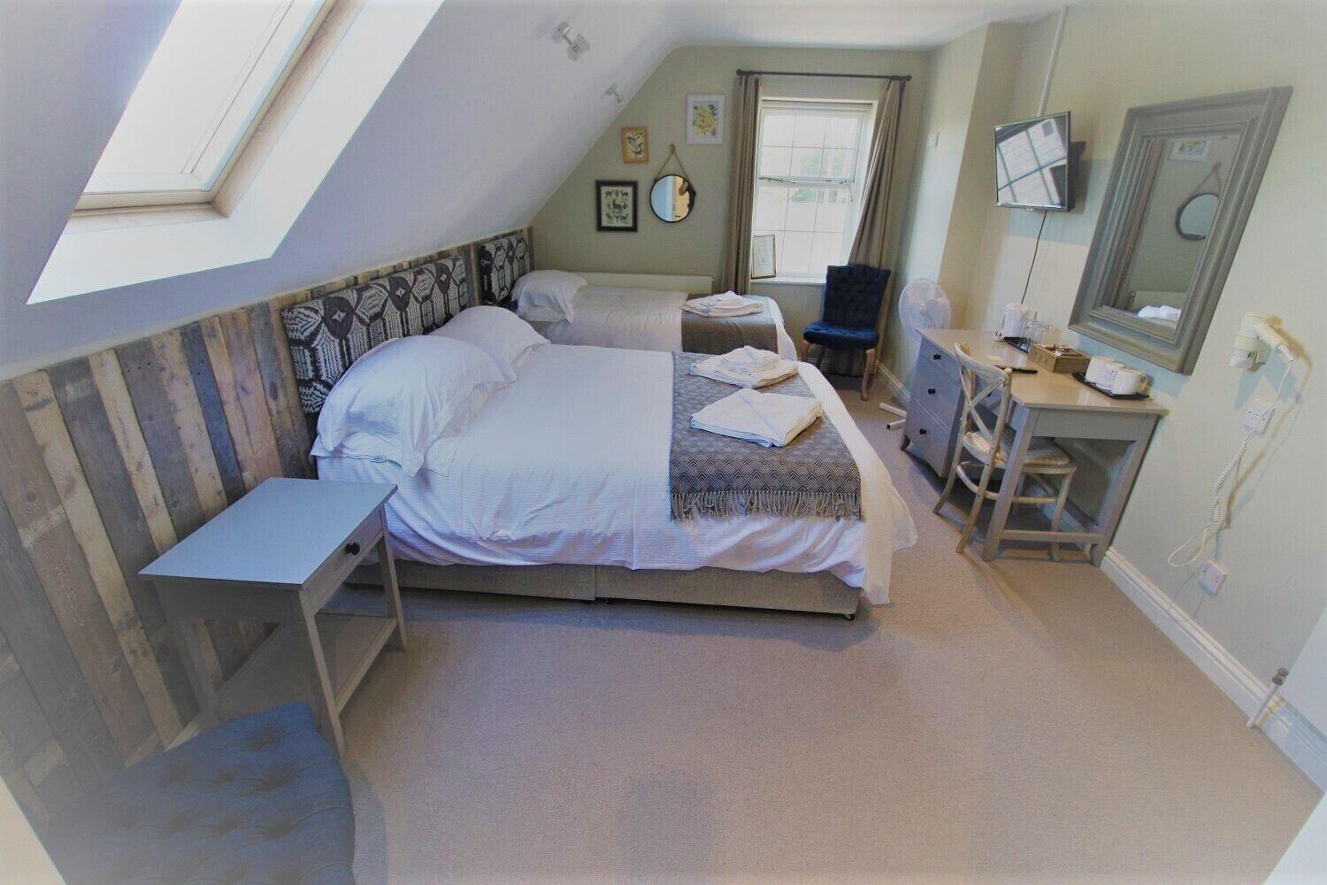 The Tawny Owl 4* Swindon