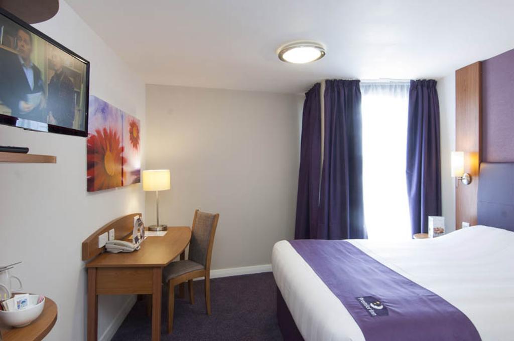 Hotel Premier Central Swindon