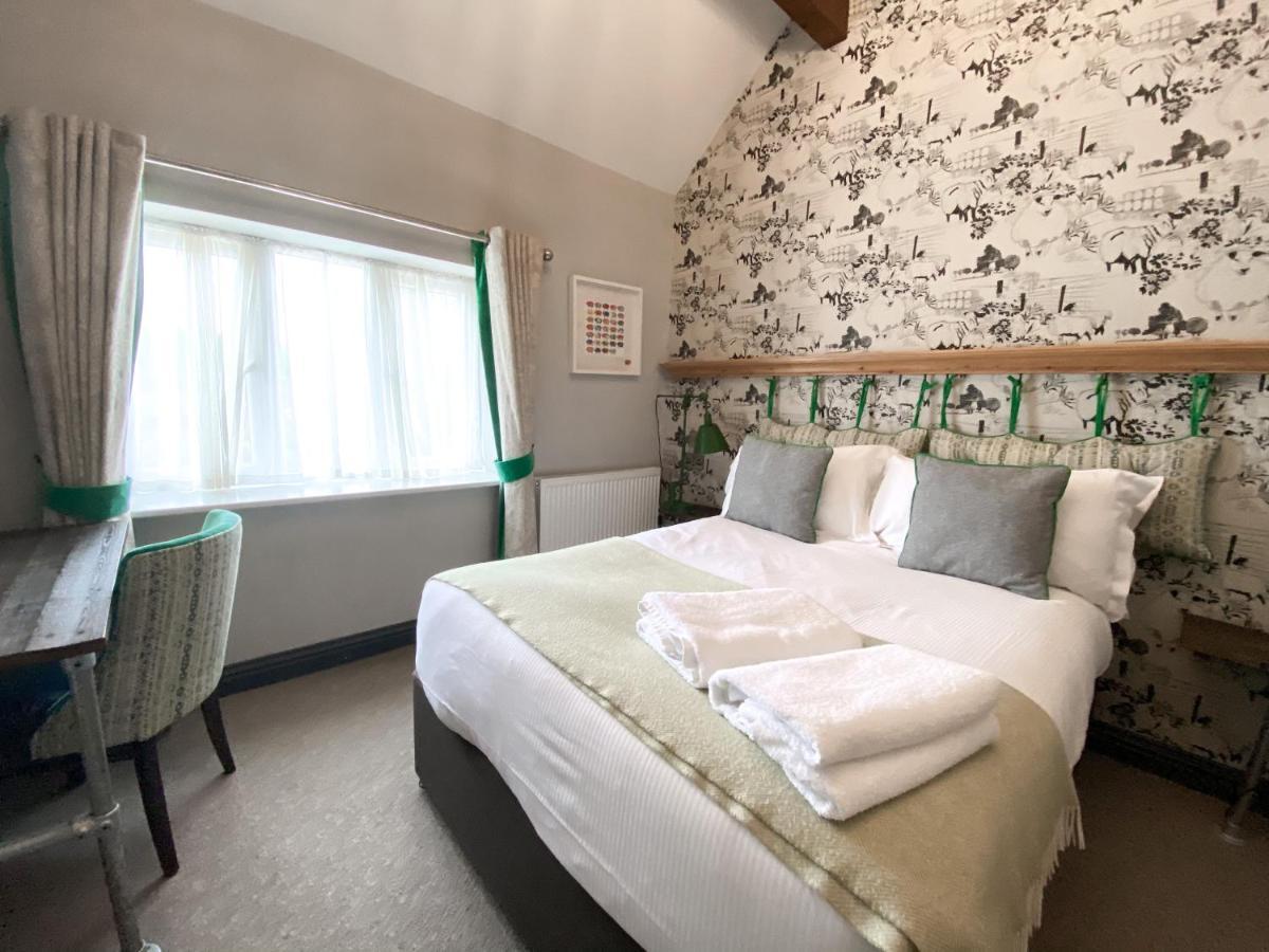 Helen Browning's Royal Oak Inn Swindon