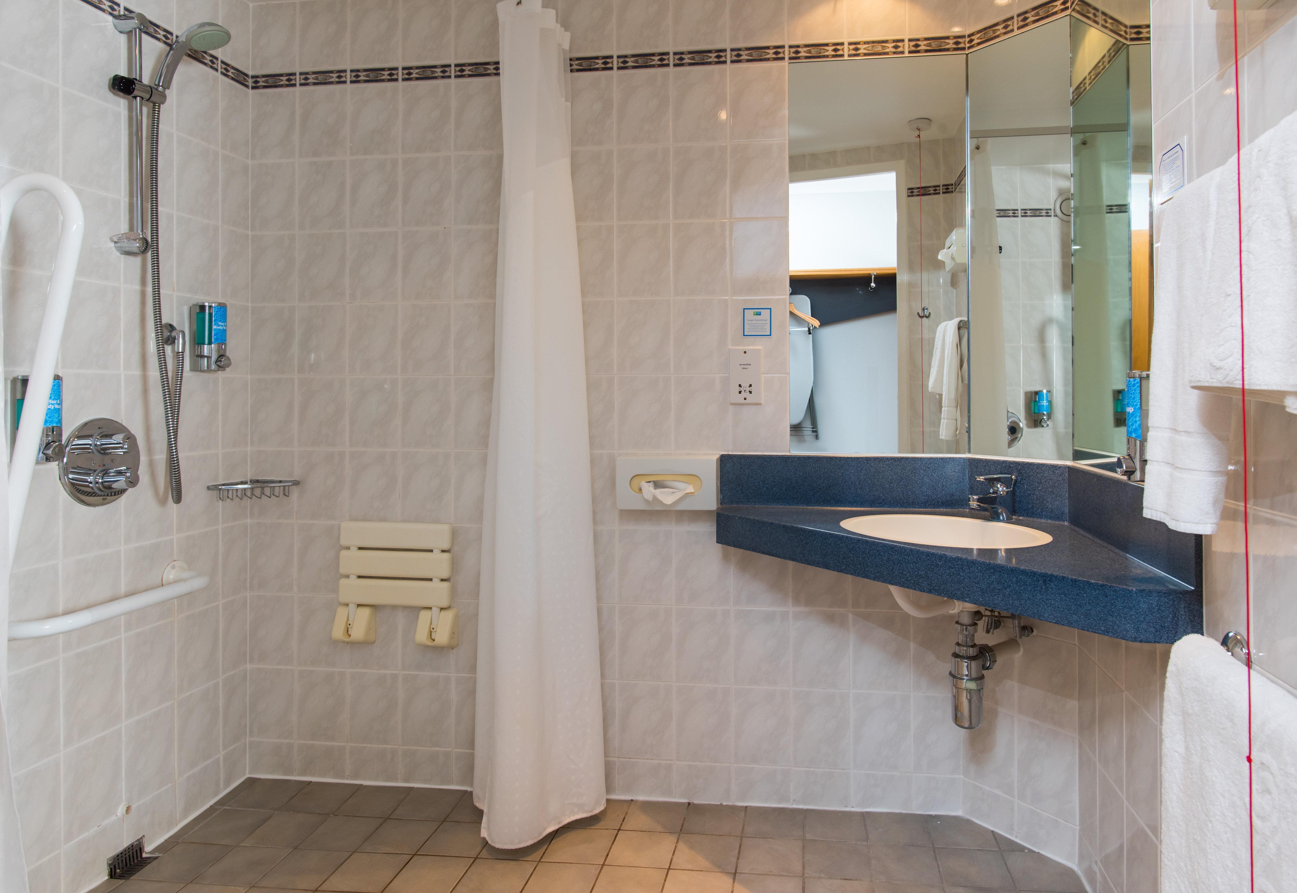 Khách sạn Express West An Ihg Swindon