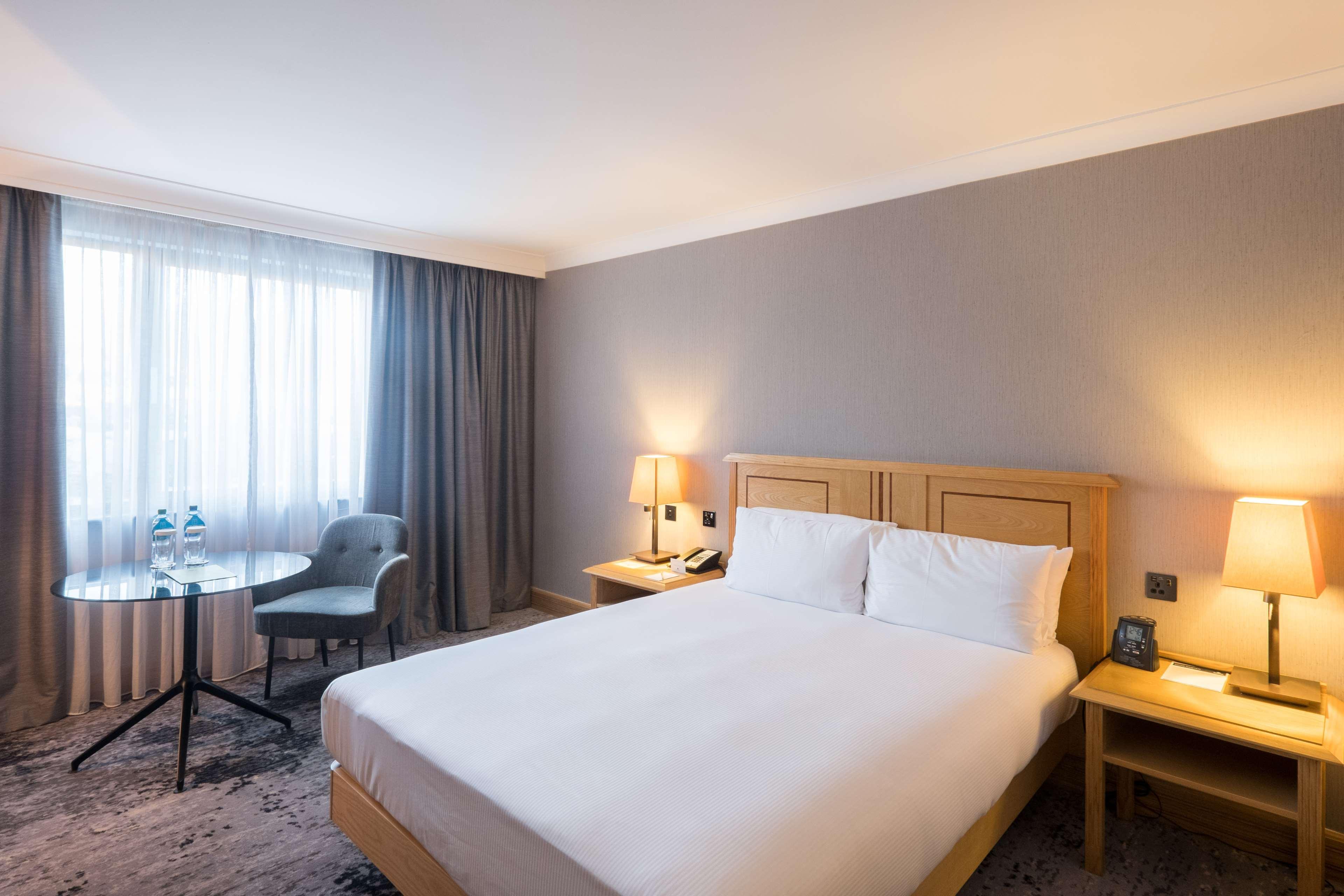 Hotel Doubletree By Hilton Swindon