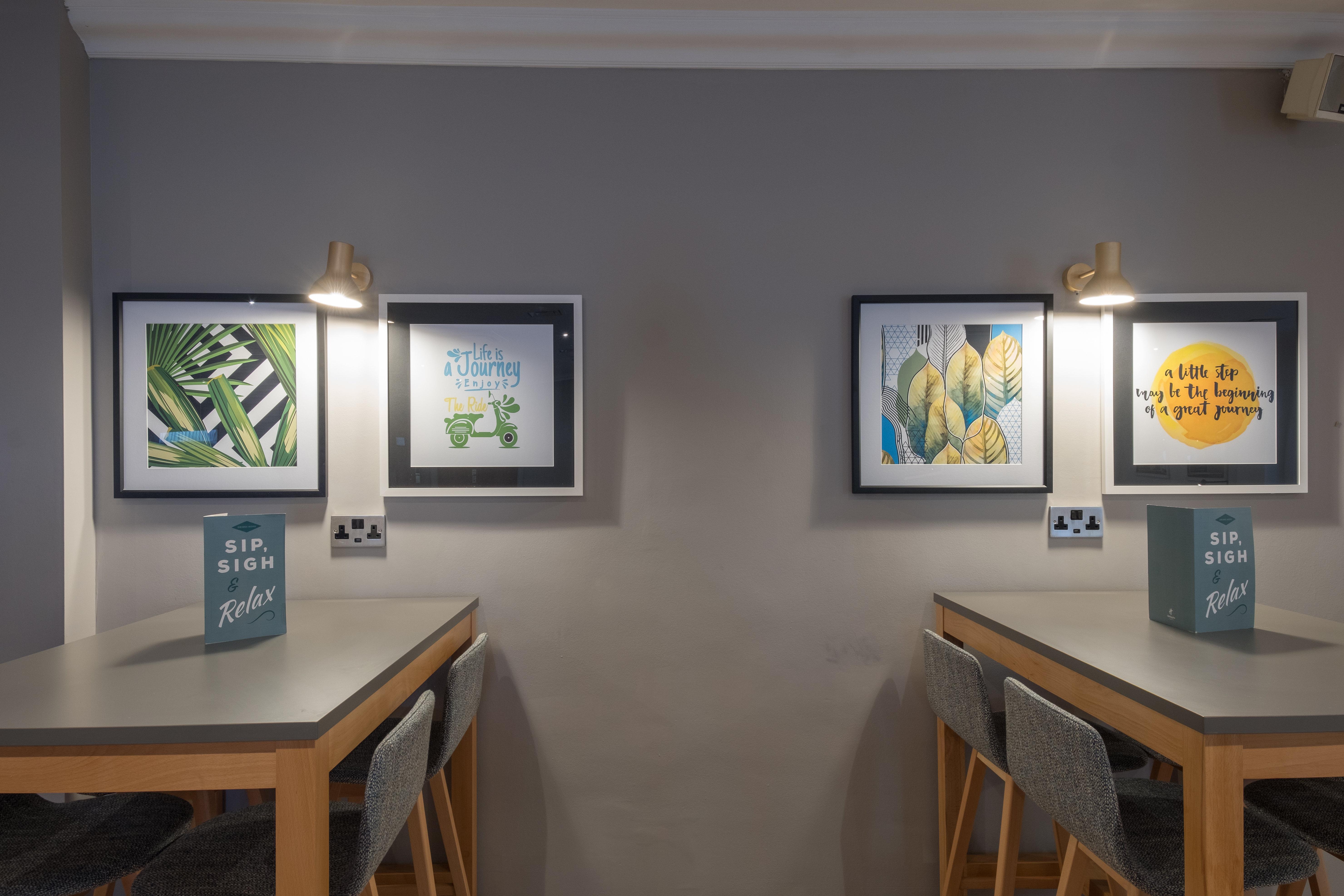 Hotel By Ihg Swindon