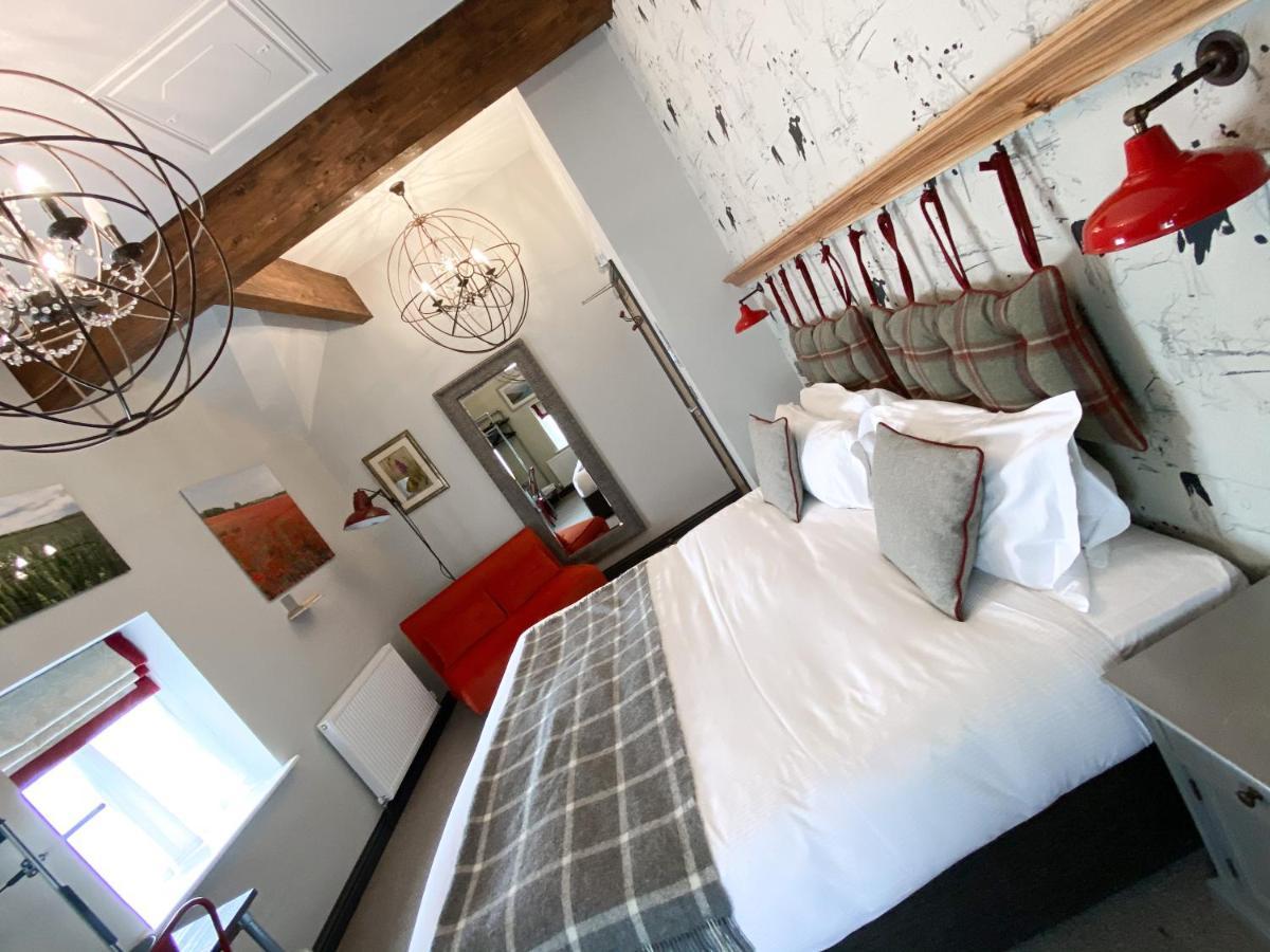 Inn Helen Browning's Royal Oak 4*