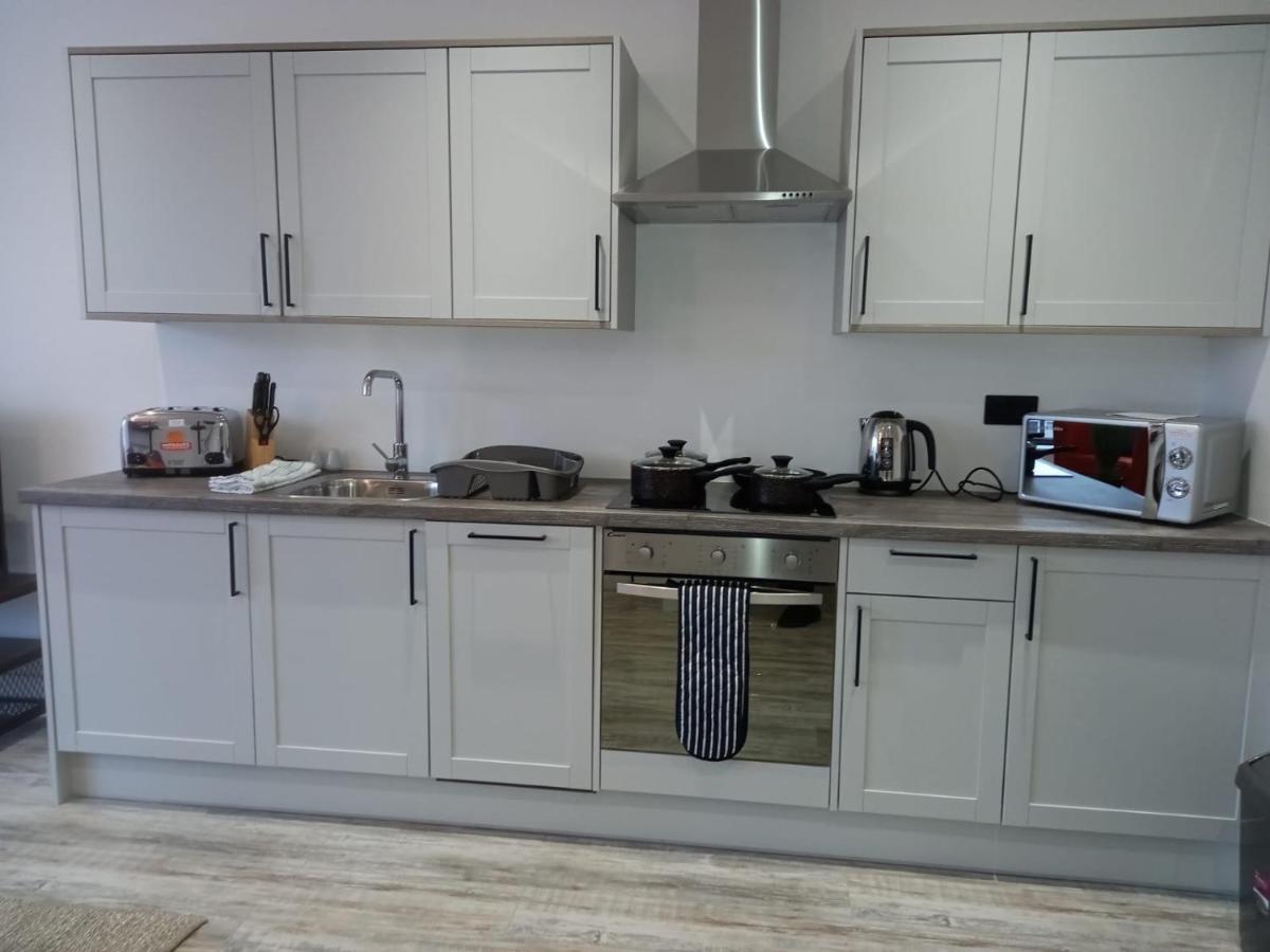 Kingsbridge Point - Cosy One Bed Near Town Centre, Swindon