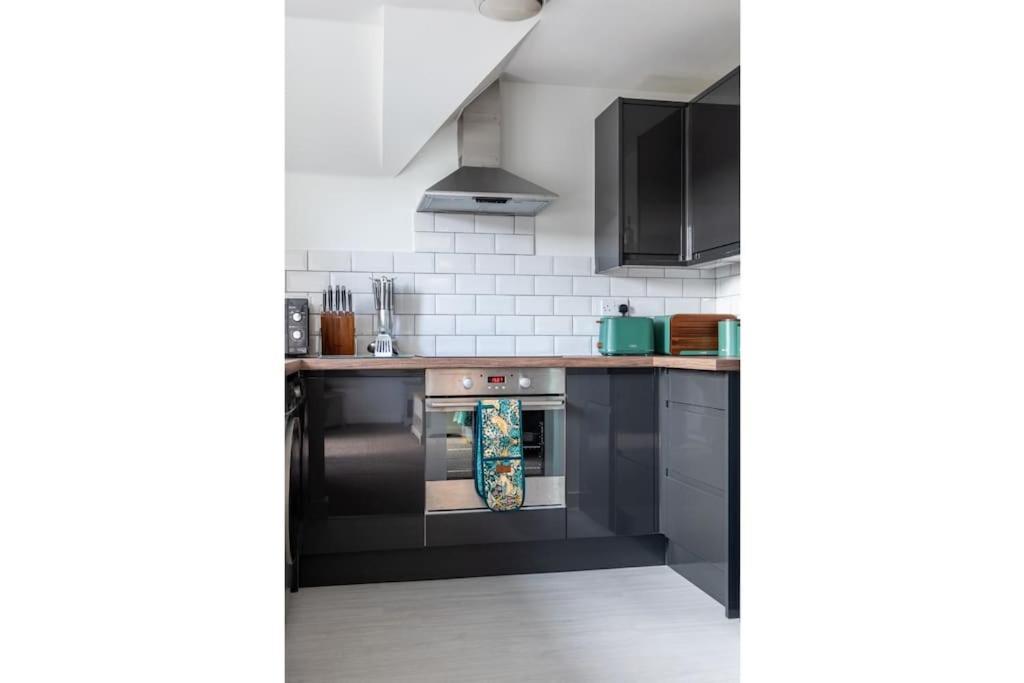Towpath Gardens Apartment