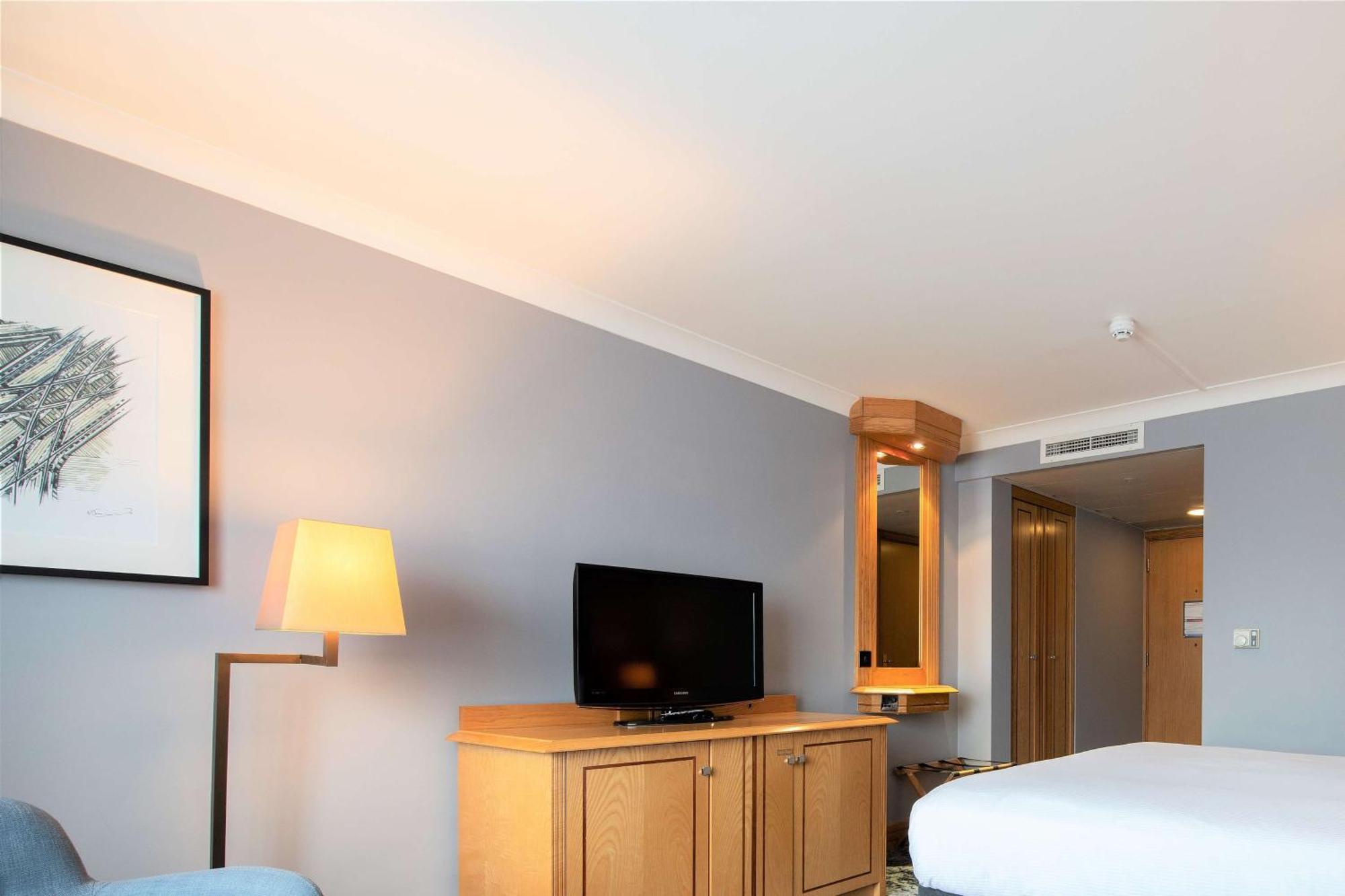 Doubletree By Hilton Hotel 4*