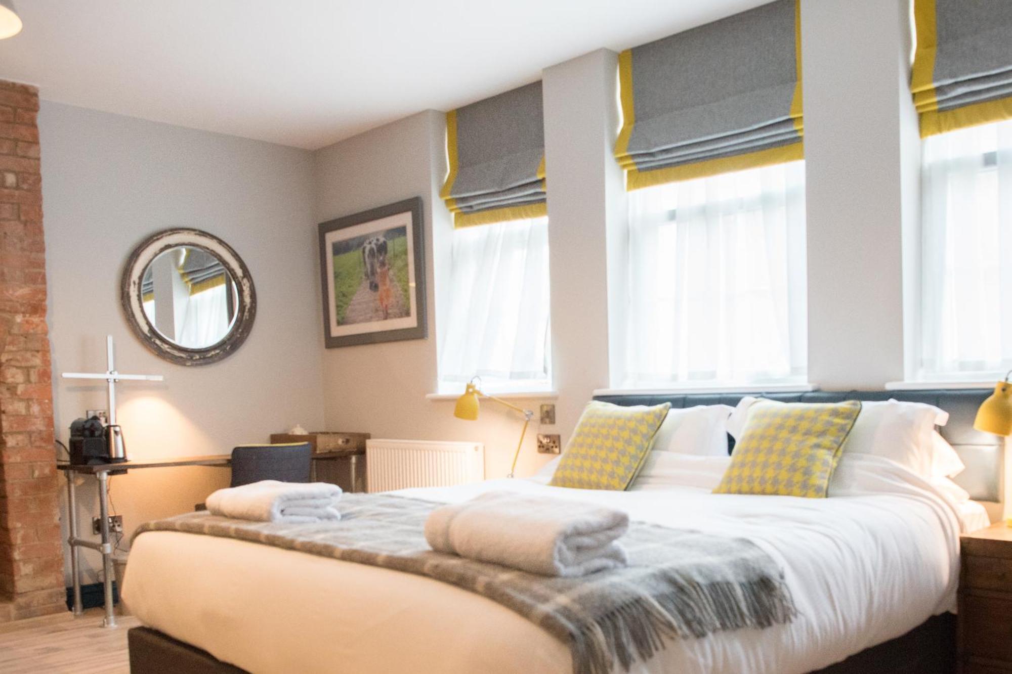 Helen Browning's Royal Oak Inn 4*