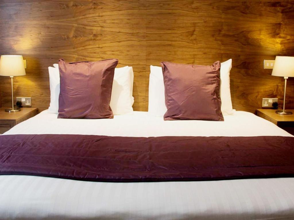 The White Hart Inn