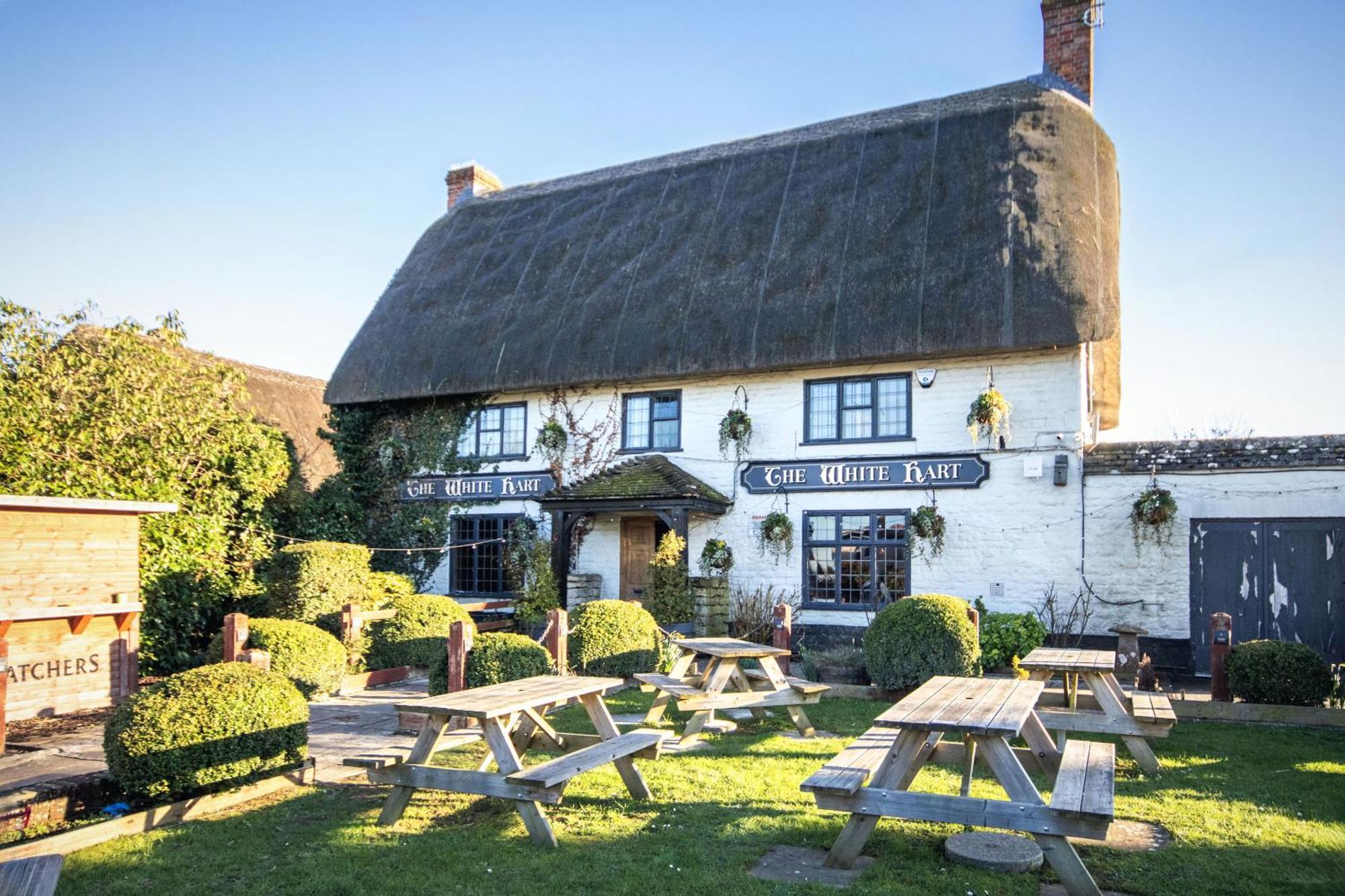 The White Hart, Wroughton Bed and breakfast Swindon