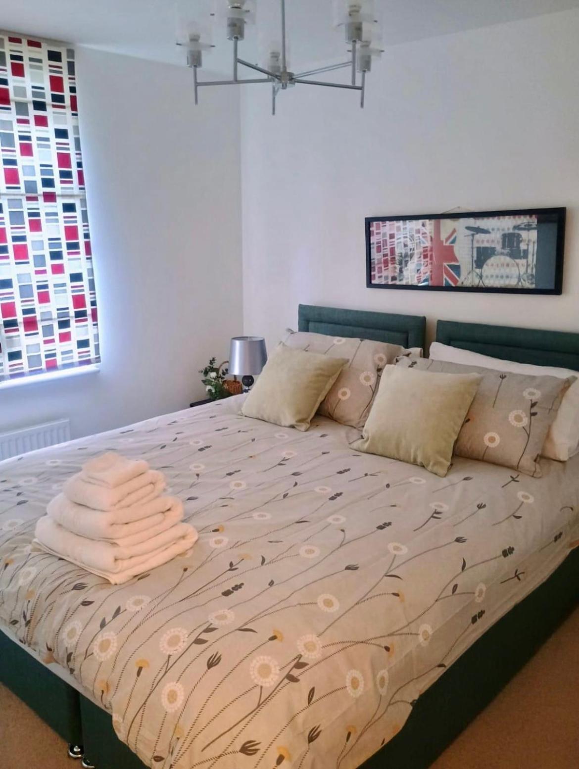 Holiday home With Free Parking *
