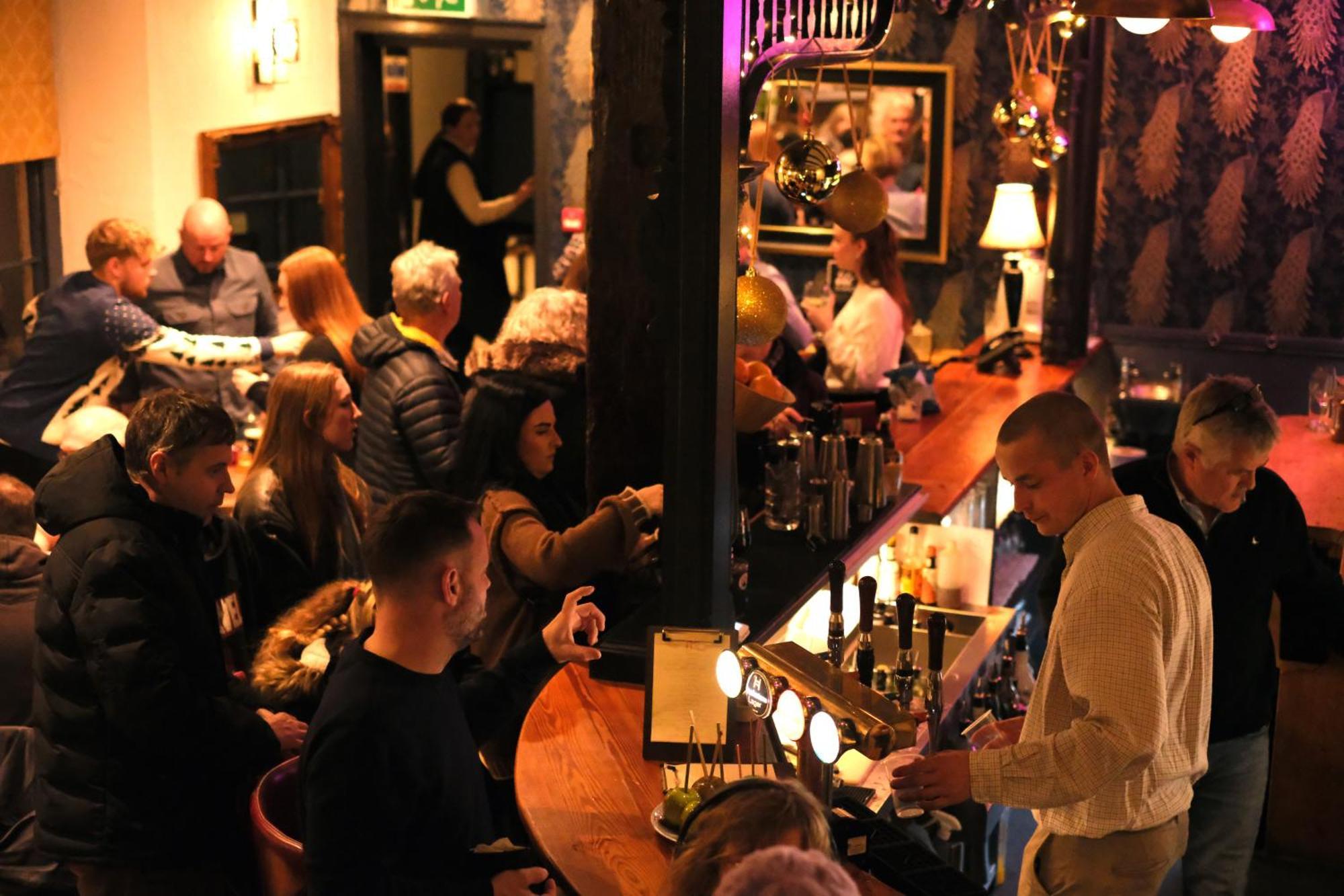 Inn The Old Crown Coaching