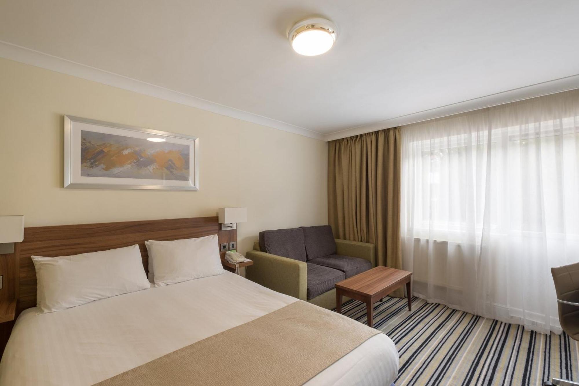 By Ihg