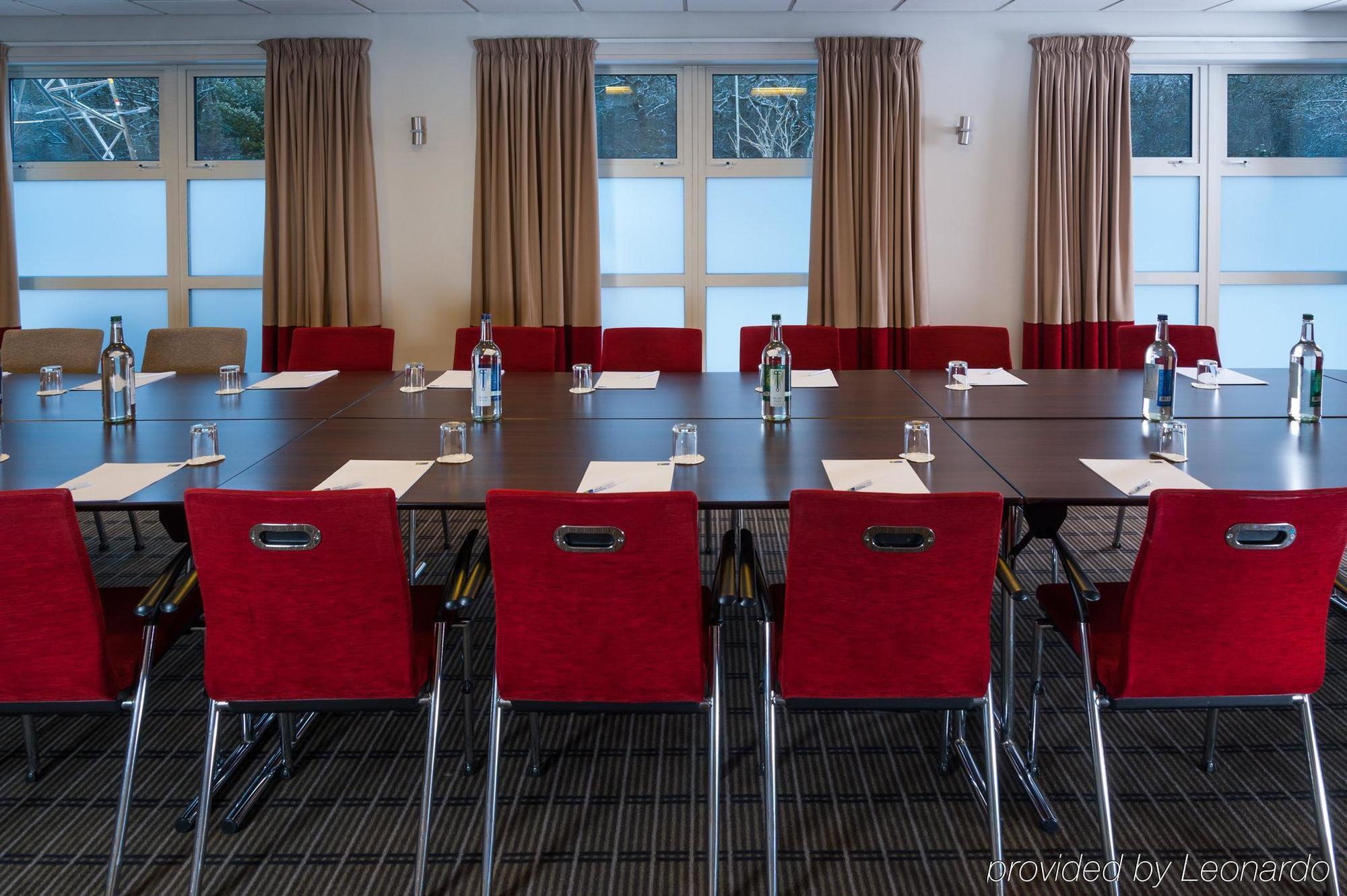 Express West By Ihg Swindon