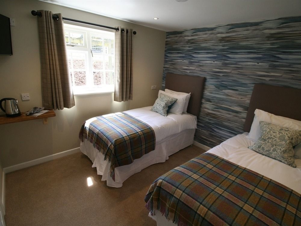 The Fox & Hounds Inn Swindon