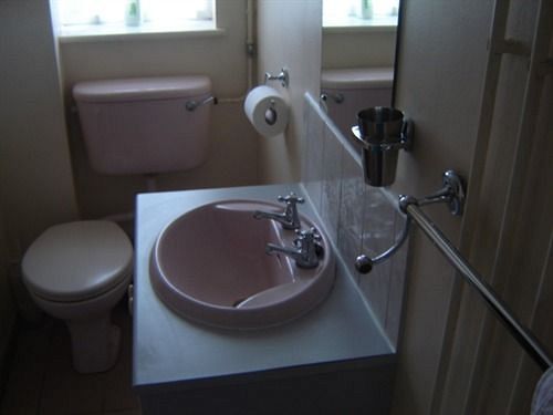 Inn The Fox & Hounds 3*