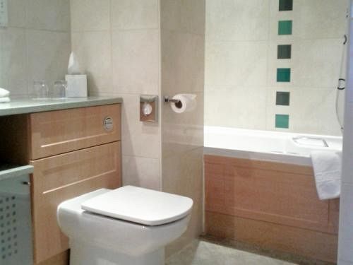 Hotel The Highworth