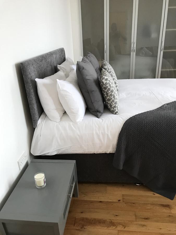 1 Farnsby Street 19 Apartment *