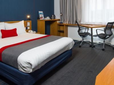 Express West By Ihg 3*