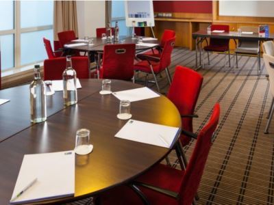 Express West By Ihg Swindon