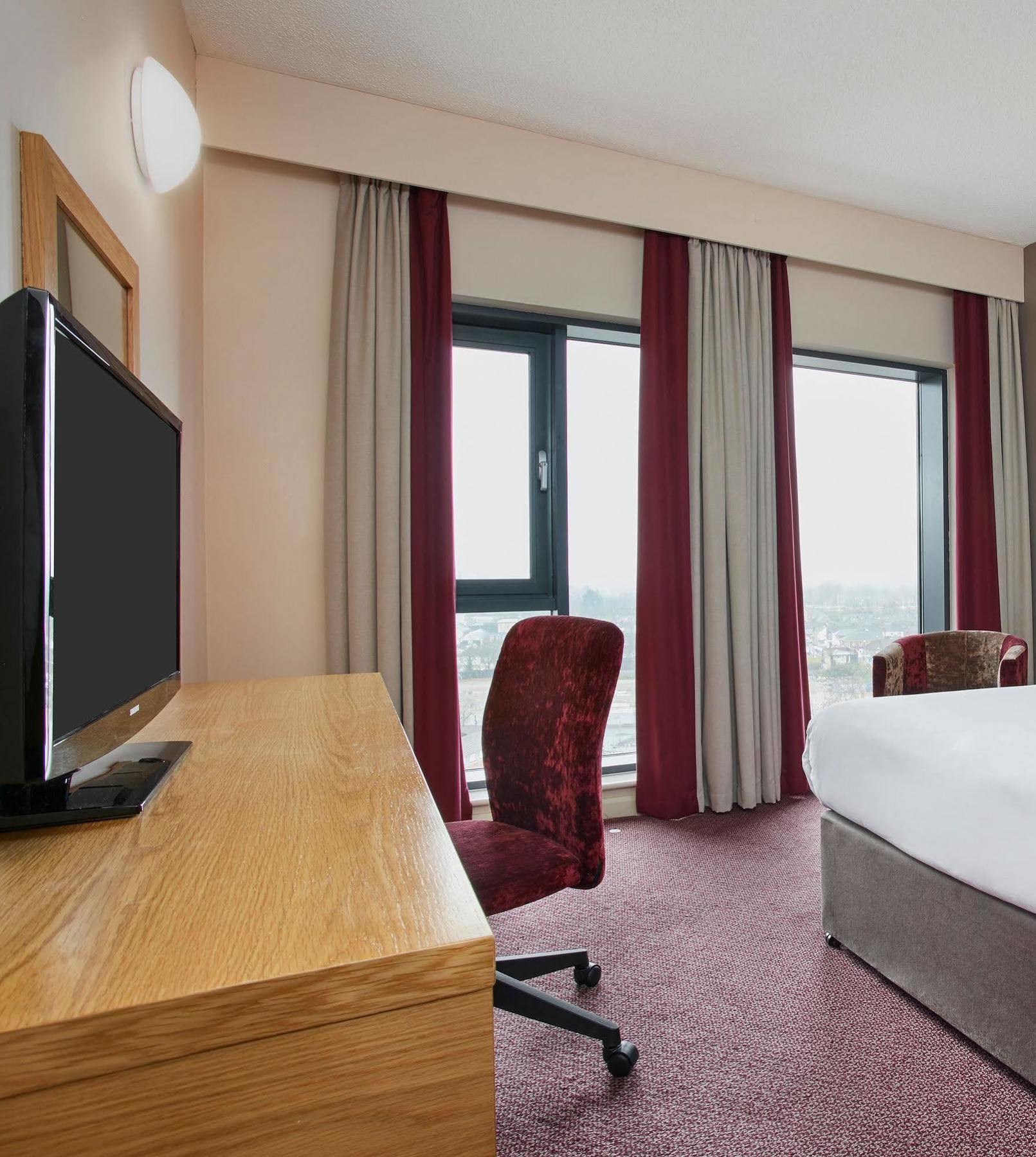 Leonardo - Formerly Jurys Hotel 4*