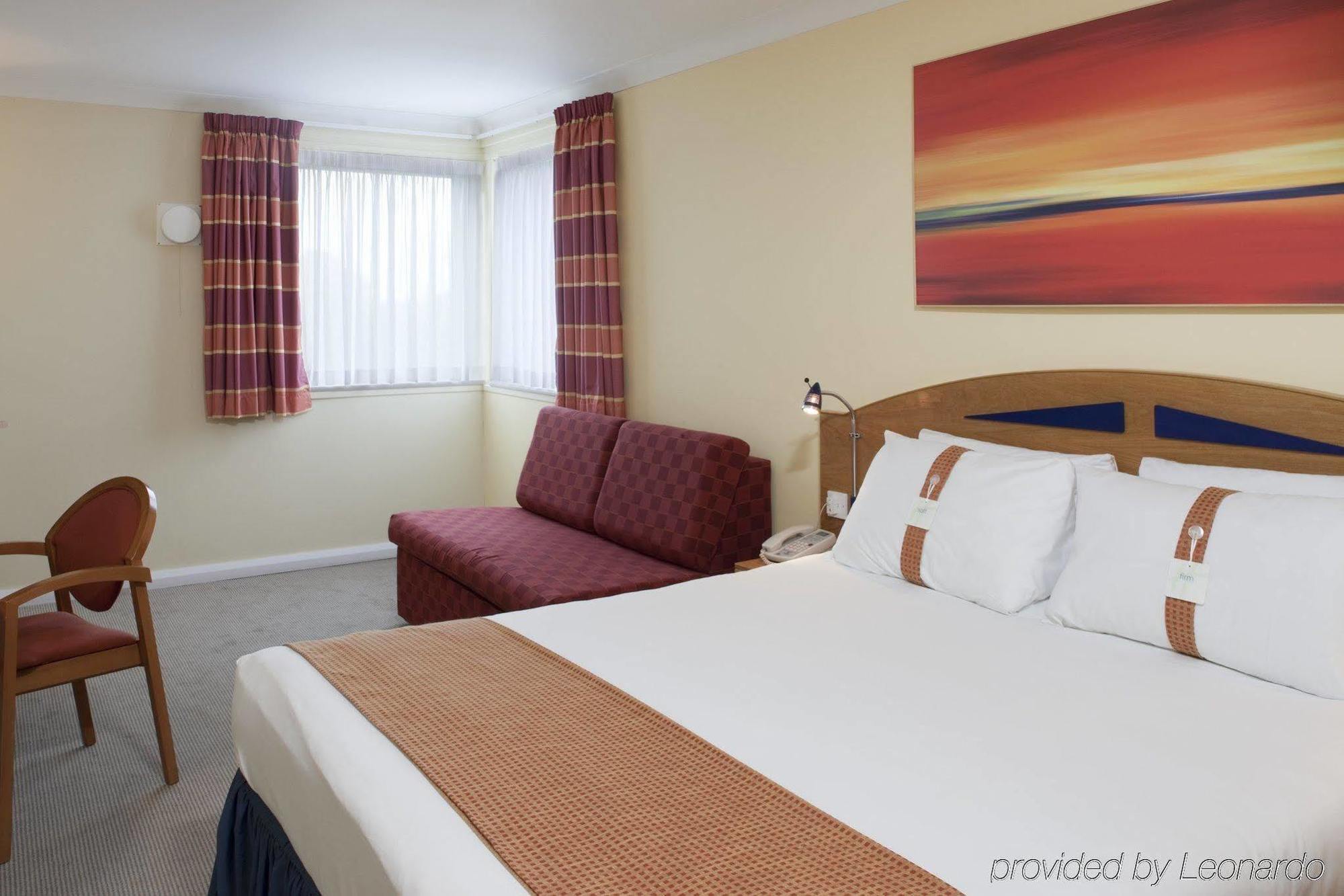Express West By Ihg 3* Swindon