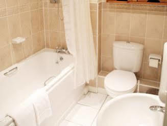 Brunel Crescent Apartment *