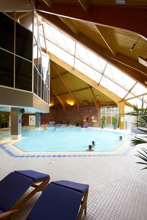 Village 3* Swindon