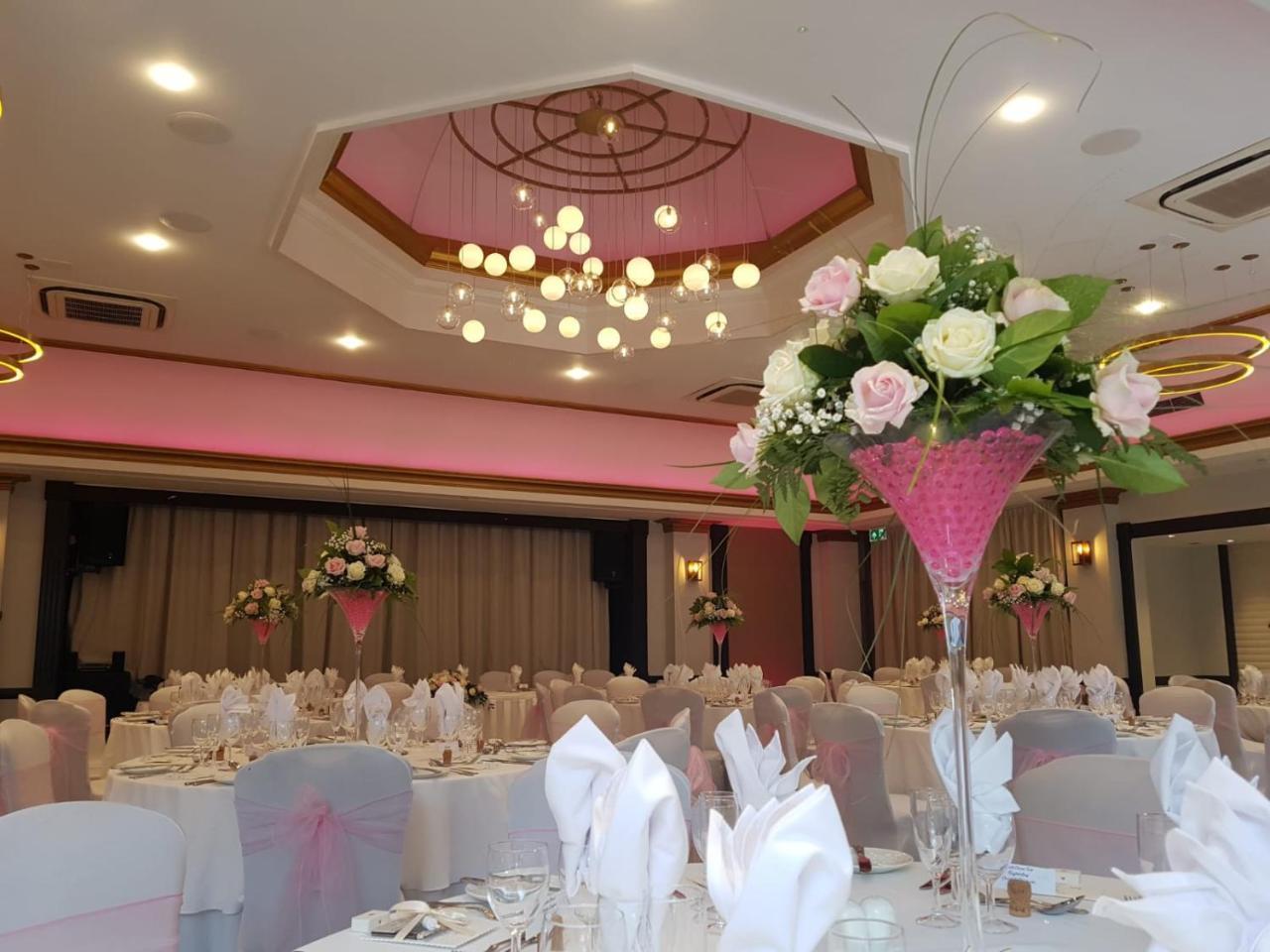 Blunsdon House Hotel, Bw Premier Collection Hotel 4*