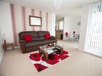Hamilton Grace - Plaza Swindon